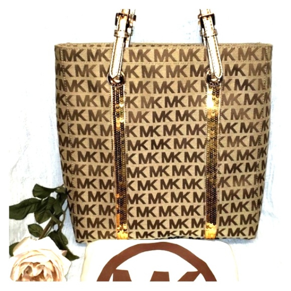 NWOT Gold & Brown Michael Kors Jet Set! ✨